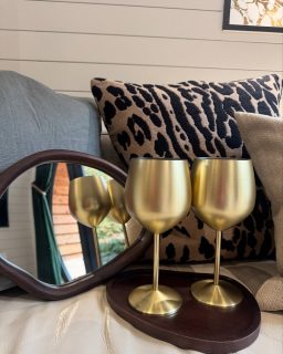 A little glimpse inside Luna’s new look 🌿
Inspired by our honeymoon adventures in South Africa (back to 2018!), we’ve brought earthy tones, natural textures and a touch of safari lodge calm to Pembrokeshire.

The full reveal (and a few surprises outside!) coming very soon… 👀